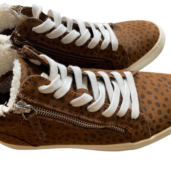 Target Ankle Boots Cheetah and Faux Fur Women’s 7.5 - Picture 6 of 7